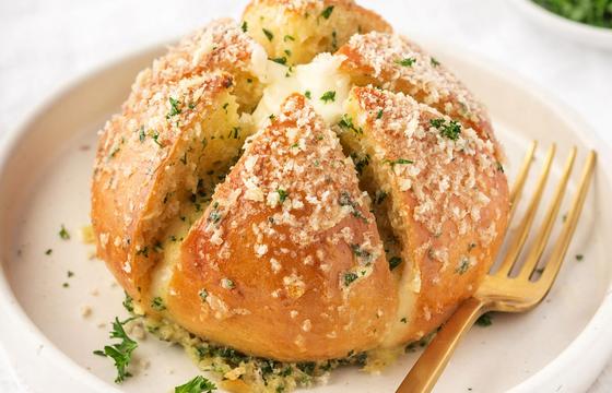 Cách làm bánh mì phô mai bơ tỏi Hàn Quốc béo ngậy chuẩn vị