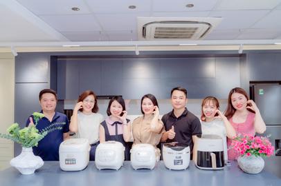 UKG CHÍNH THỨC KHAI TRƯƠNG STUDIO MỚI